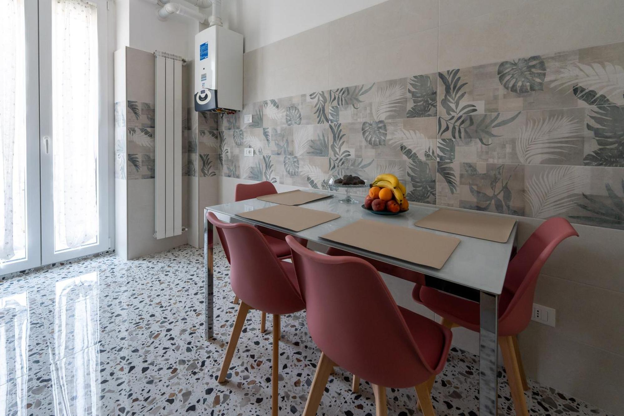 Ferienwohnung L'Affaccio Sulla Piazza Avezzano Exterior foto